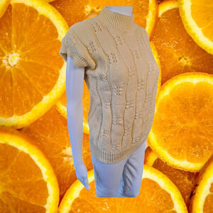 Kate Collins Yellow Knit Short‎ Sleeve Sweater Made in the USA